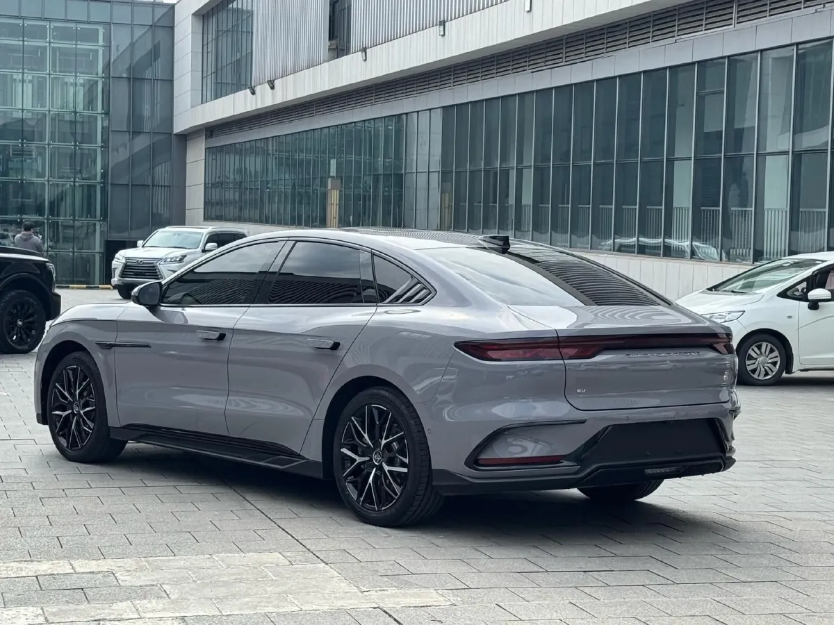 2025 BYD Han BEV 60.48KWH,autocango,china used car exporter,china ev exporter,chinese used car exporter,chinese used ev exporter