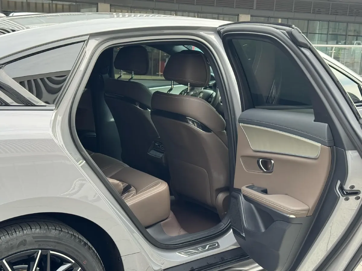 2025 BYD Han BEV 60.48KWH,autocango,china used car exporter,china ev exporter,chinese used car exporter,chinese used ev exporter