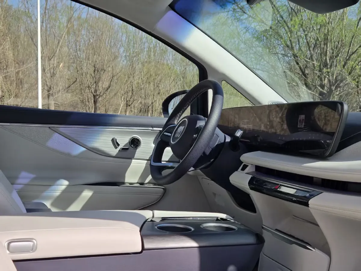 2026 Buick GL8 1.5T 180HP L4 2DHT PHEV,autocango,china used car exporter,china ev exporter,chinese used car exporter,chinese used ev exporter