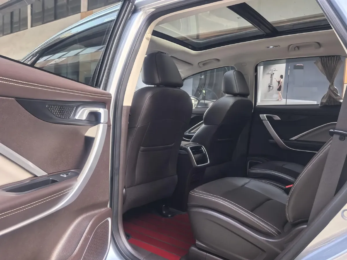 2021 Geely JiaJi 1.8T 184HP L4 7DCT,autocango,china used car exporter,china ev exporter,chinese used car exporter,chinese used ev exporter