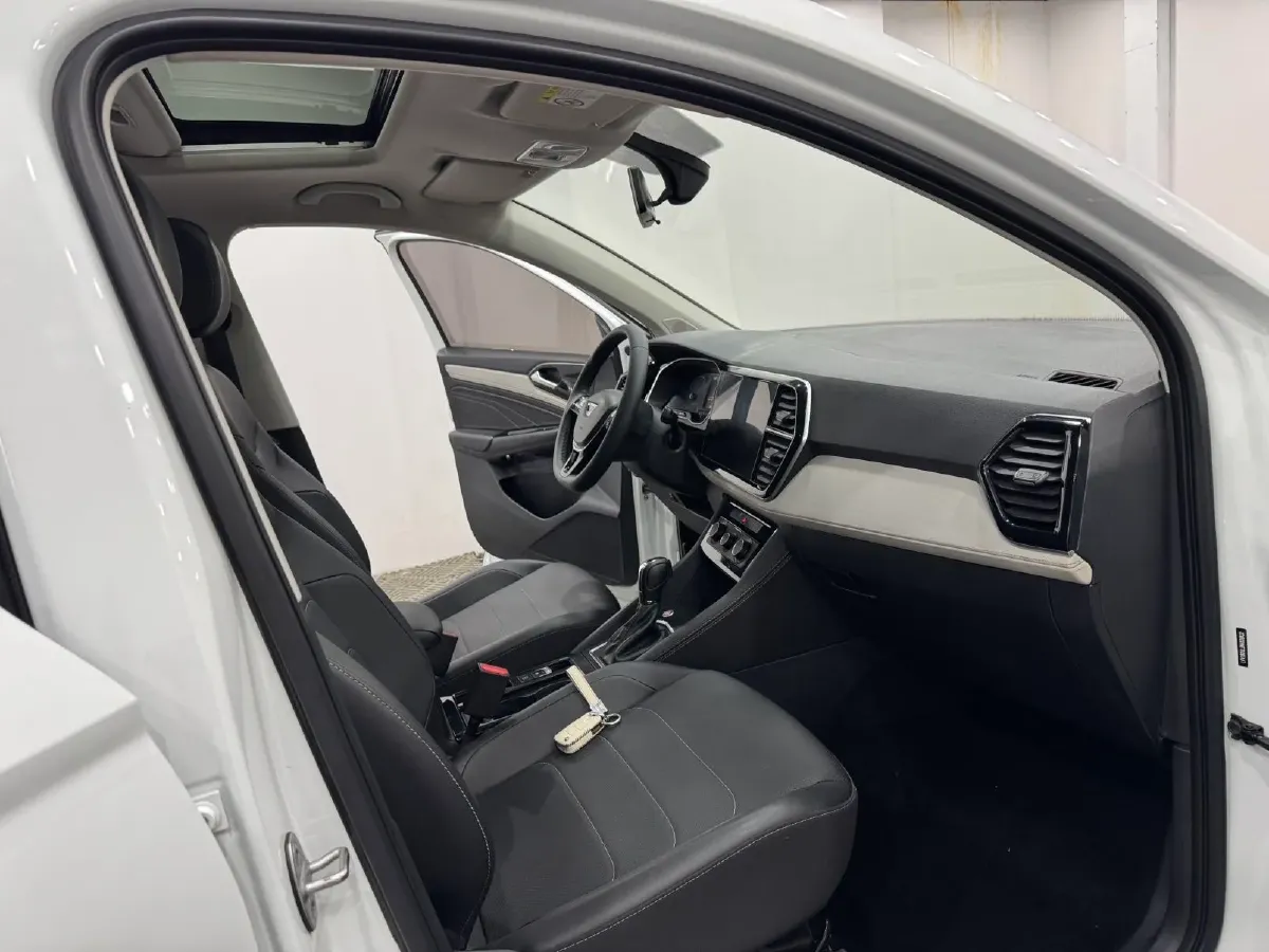 2022 Jetta VS5 1.4T 150HP L4 6AT,autocango,china used car exporter,china ev exporter,chinese used car exporter,chinese used ev exporter