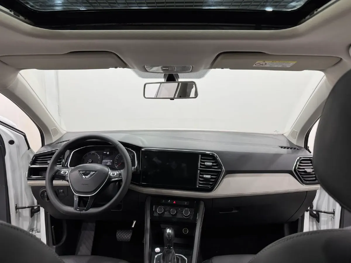 2022 Jetta VS5 1.4T 150HP L4 6AT,autocango,china used car exporter,china ev exporter,chinese used car exporter,chinese used ev exporter