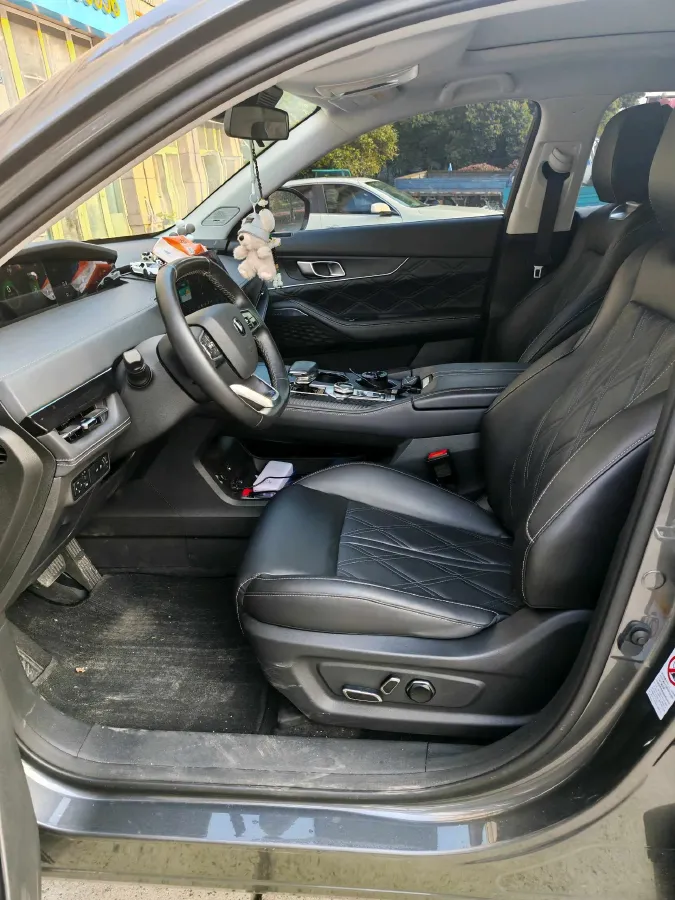 2024 ChangAn UNI-K 2.0T 233HP L4 8AT,autocango,china used car exporter,china ev exporter,chinese used car exporter,chinese used ev exporter