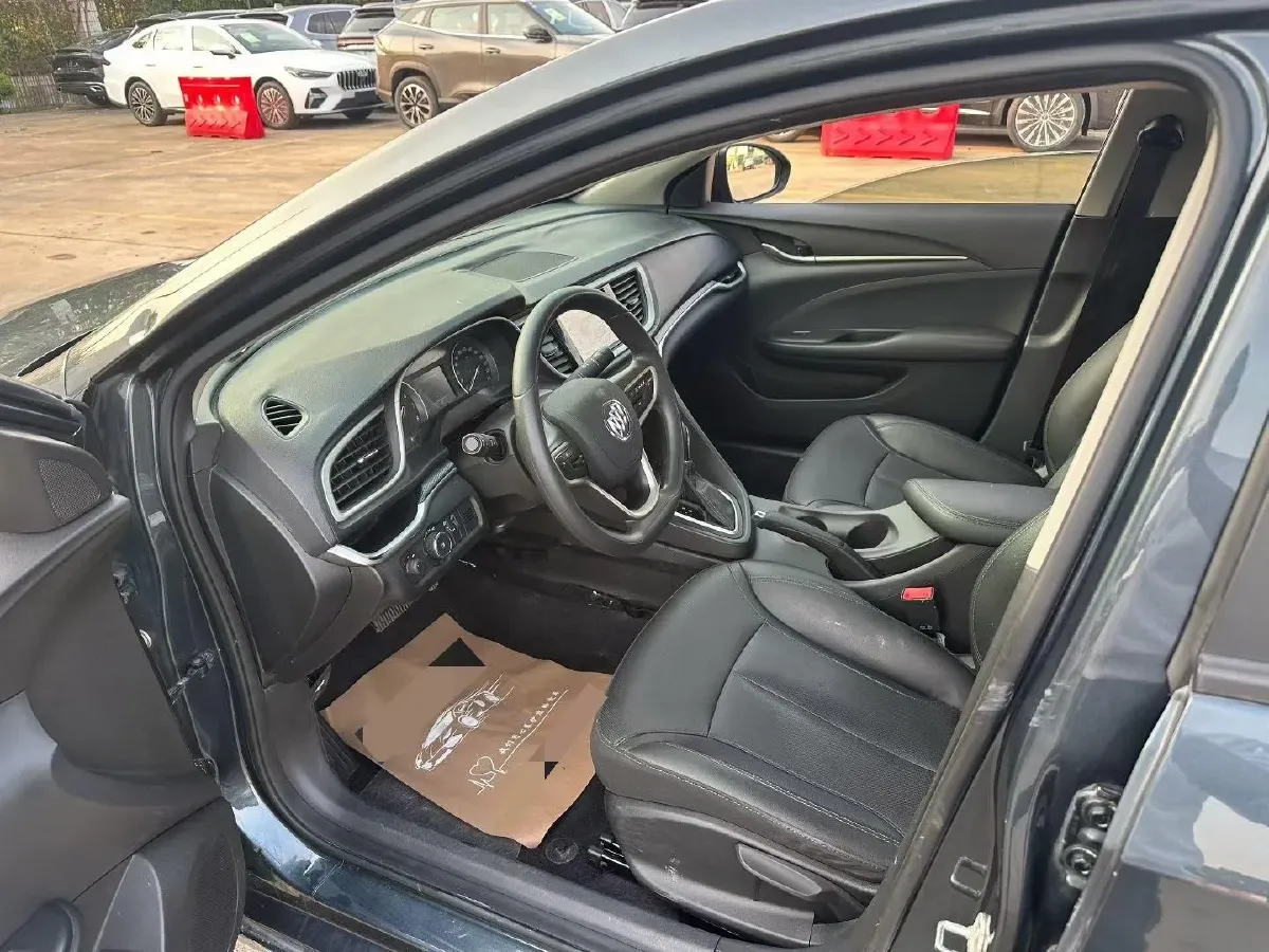 2020 Buick Encore 1.0T 125HP L3 6AT,autocango,china used car exporter,china ev exporter,chinese used car exporter,chinese used ev exporter