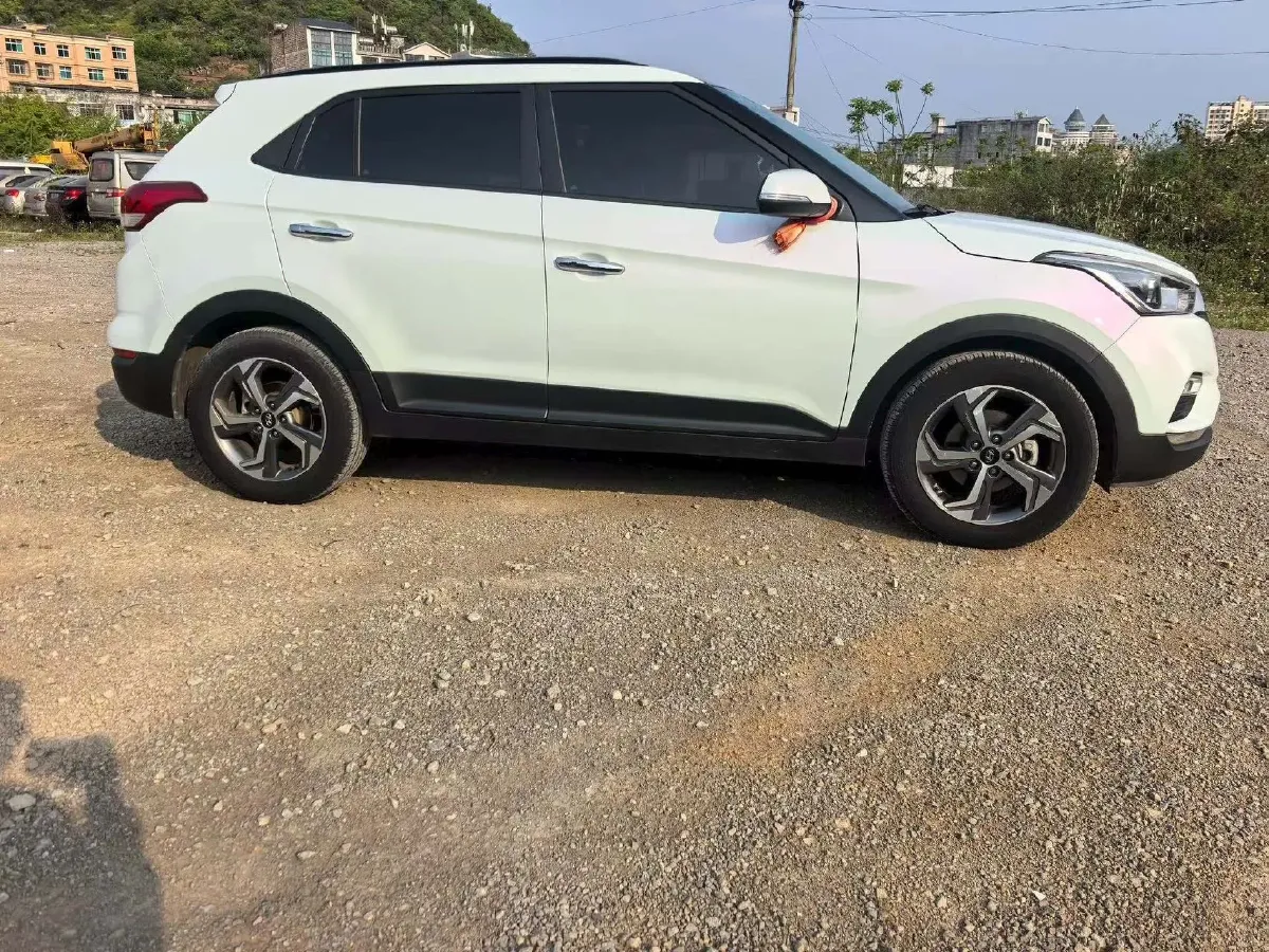 2017 Hyundai ix25 1.6L 125HP L4 6AT,autocango,china used car exporter,china ev exporter,chinese used car exporter,chinese used ev exporter