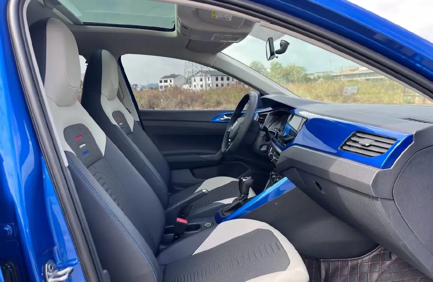 2019 Volkswagen Polo 1.5L 113HP L4 6AT,autocango,china used car exporter,china ev exporter,chinese used car exporter,chinese used ev exporter