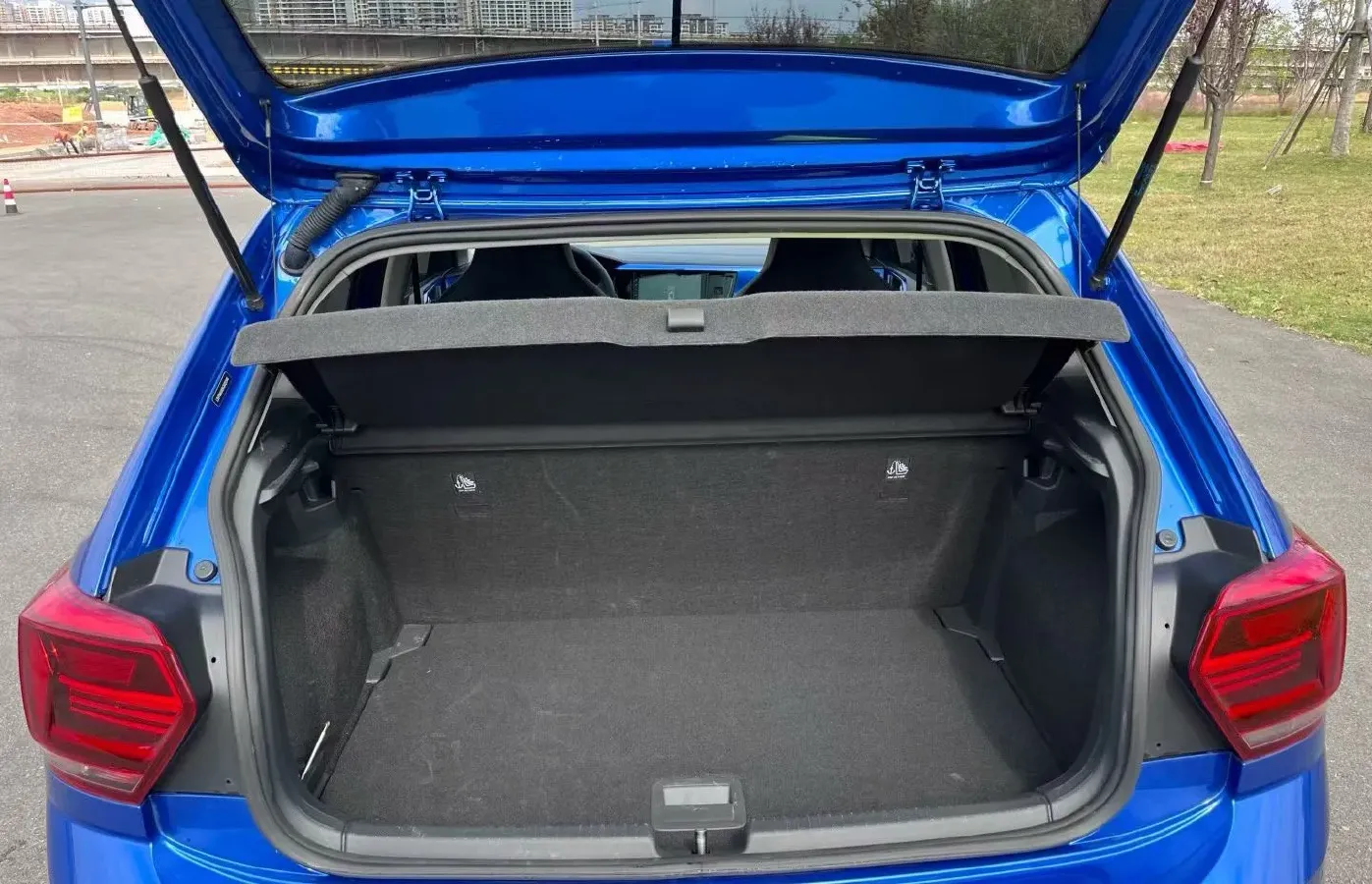 2019 Volkswagen Polo 1.5L 113HP L4 6AT,autocango,china used car exporter,china ev exporter,chinese used car exporter,chinese used ev exporter