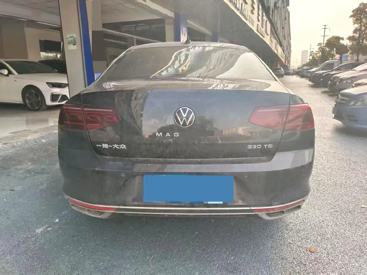 2023 Volkswagen Magotan 2.0T 186HP L4 7DCT,autocango,china used car exporter,china ev exporter,chinese used car exporter,chinese used ev exporter