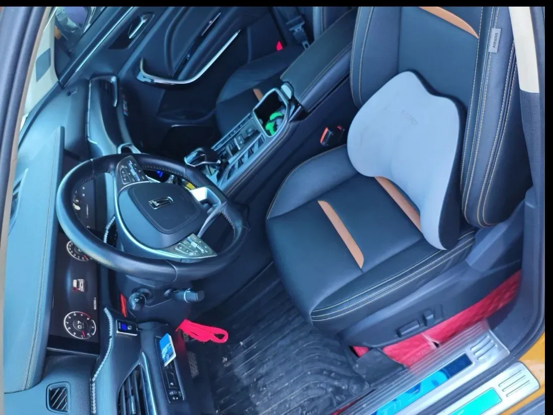 2019 Bestune T77 1.2T 143HP L4 7DCT,autocango,china used car exporter,china ev exporter,chinese used car exporter,chinese used ev exporter