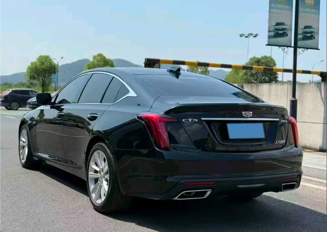 2024 Cadillac CT5 2.0T 237HP L4 10AT,autocango,china used car exporter,china ev exporter,chinese used car exporter,chinese used ev exporter