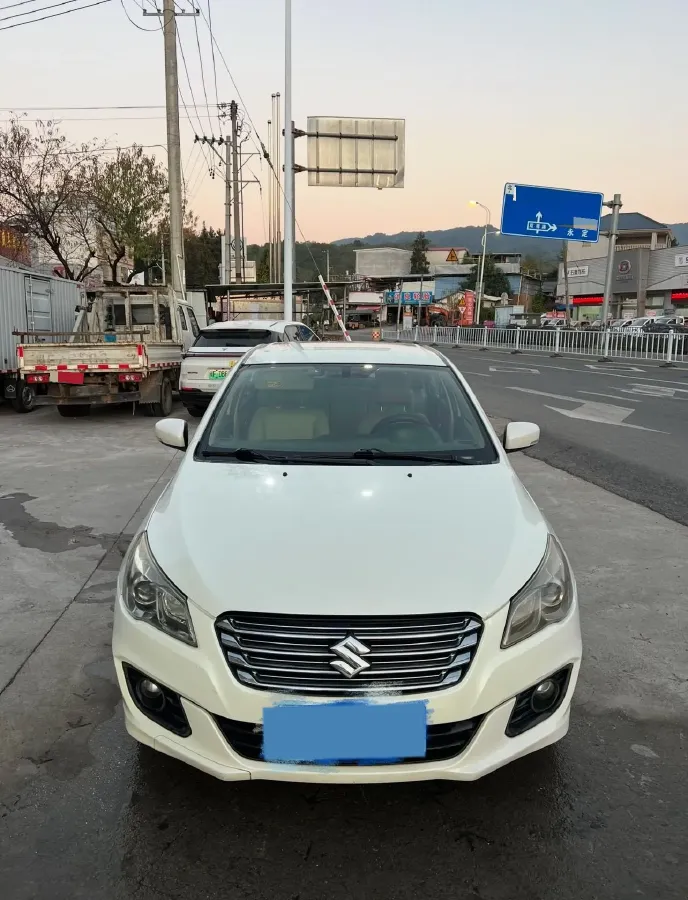 2015 HaiMa Family 1.5T 156HP L4 6AT,autocango,china used car exporter,china ev exporter,chinese used car exporter,chinese used ev exporter