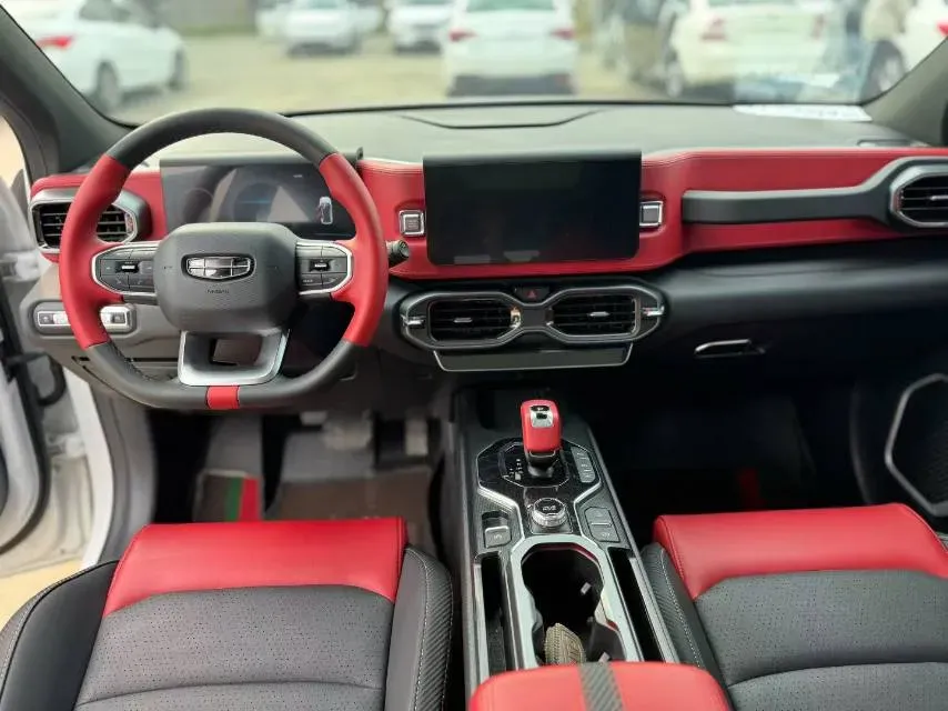 2020 Geely ICON 1.5T 177HP L3 7DCT,autocango,china used car exporter,china ev exporter,chinese used car exporter,chinese used ev exporter