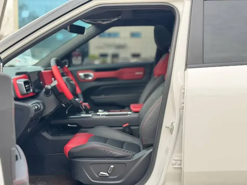 2020 Geely ICON 1.5T 177HP L3 7DCT,autocango,china used car exporter,china ev exporter,chinese used car exporter,chinese used ev exporter