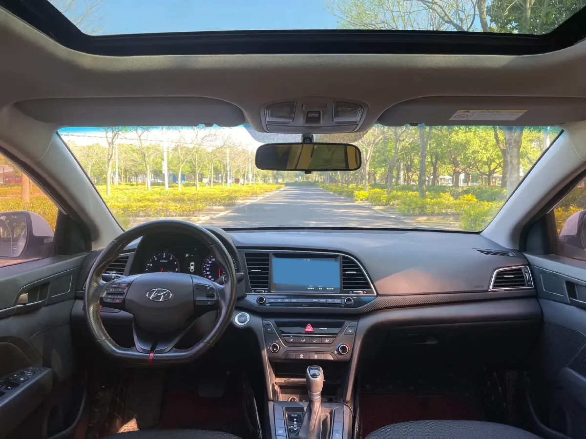 2018 Hyundai Elantra 1.4T 130HP L4 7DCT,autocango,china used car exporter,china ev exporter,chinese used car exporter,chinese used ev exporter