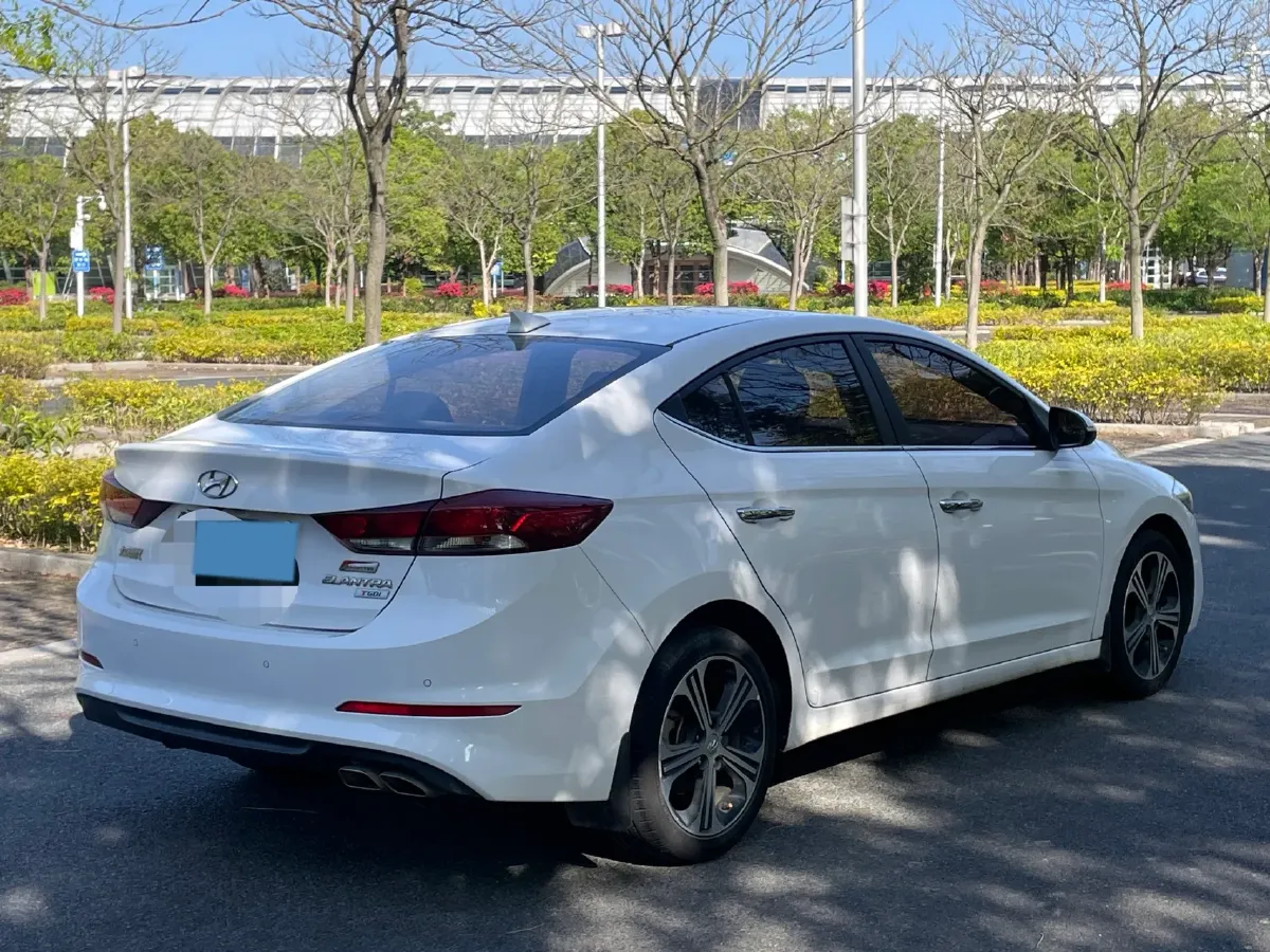2018 Hyundai Elantra 1.4T 130HP L4 7DCT,autocango,china used car exporter,china ev exporter,chinese used car exporter,chinese used ev exporter