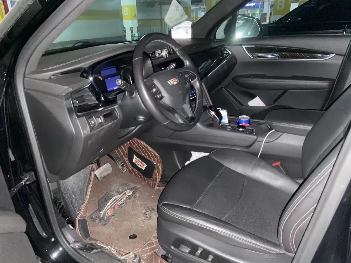 2021 Cadillac XT6 2.0T 237HP L4 9AT,autocango,china used car exporter,china ev exporter,chinese used car exporter,chinese used ev exporter