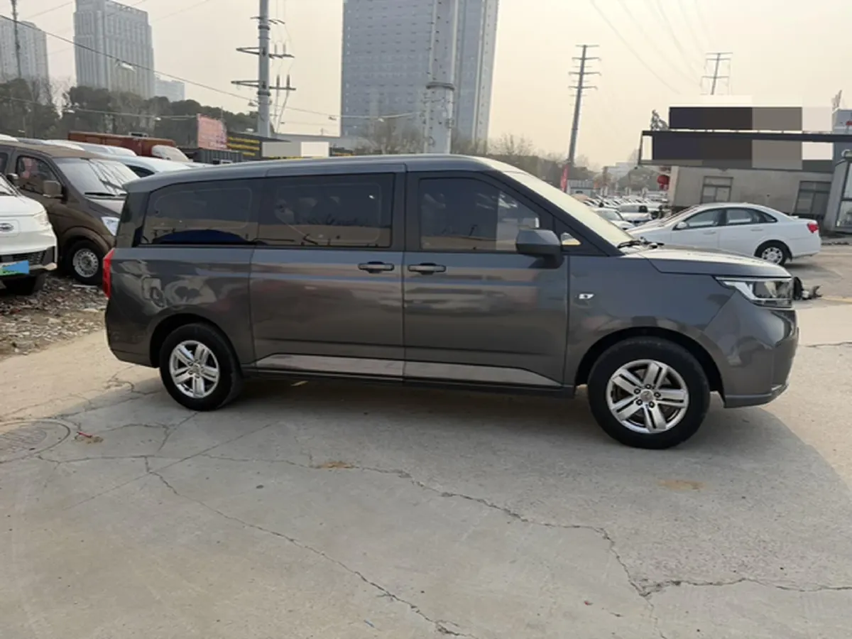 2021 WuLing ZhengChen 1.5T 147HP L4 6MT,autocango,china used car exporter,china ev exporter,chinese used car exporter,chinese used ev exporter
