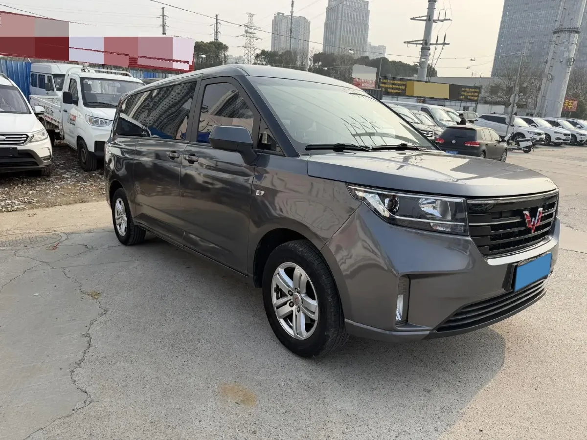 2021 WuLing ZhengChen 1.5T 147HP L4 6MT,autocango,china used car exporter,china ev exporter,chinese used car exporter,chinese used ev exporter