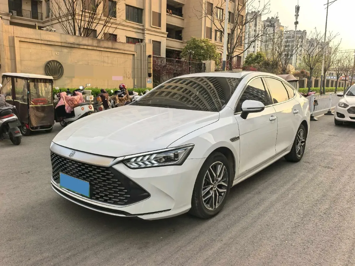 2021 Haval F7 1.5T 169HP L4 7DCT,autocango,china used car exporter,china ev exporter,chinese used car exporter,chinese used ev exporter