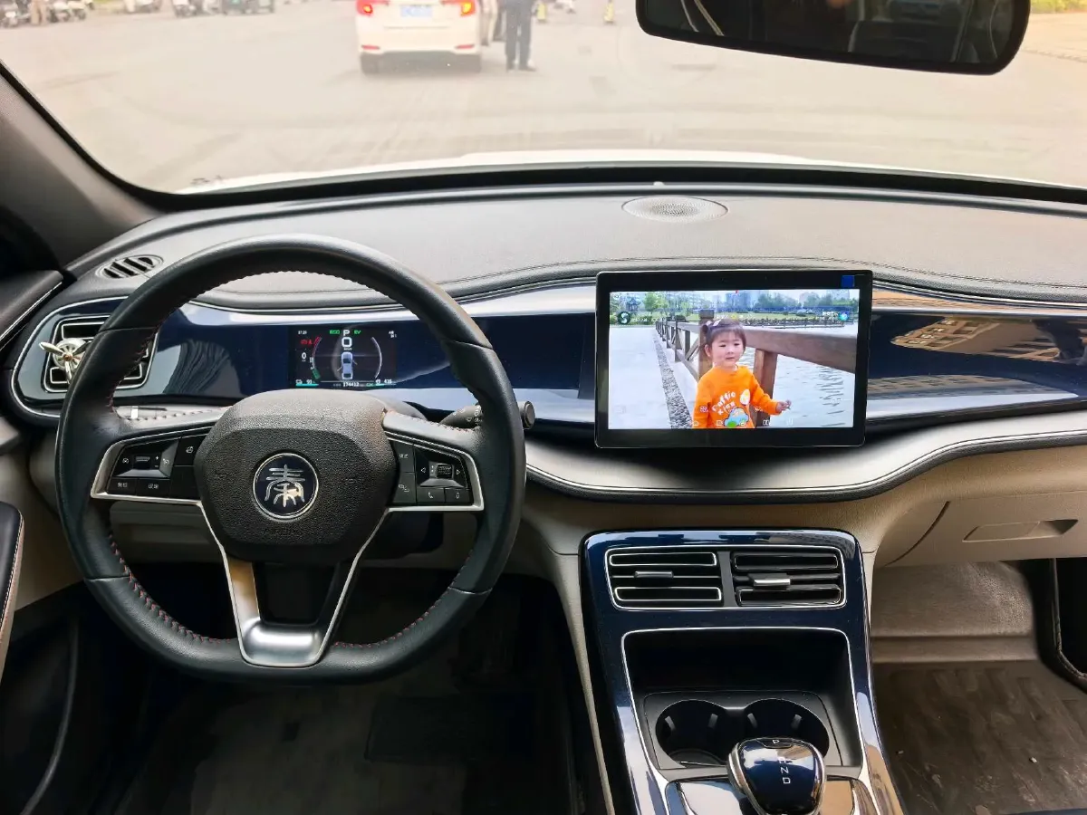 2021 Haval F7 1.5T 169HP L4 7DCT,autocango,china used car exporter,china ev exporter,chinese used car exporter,chinese used ev exporter