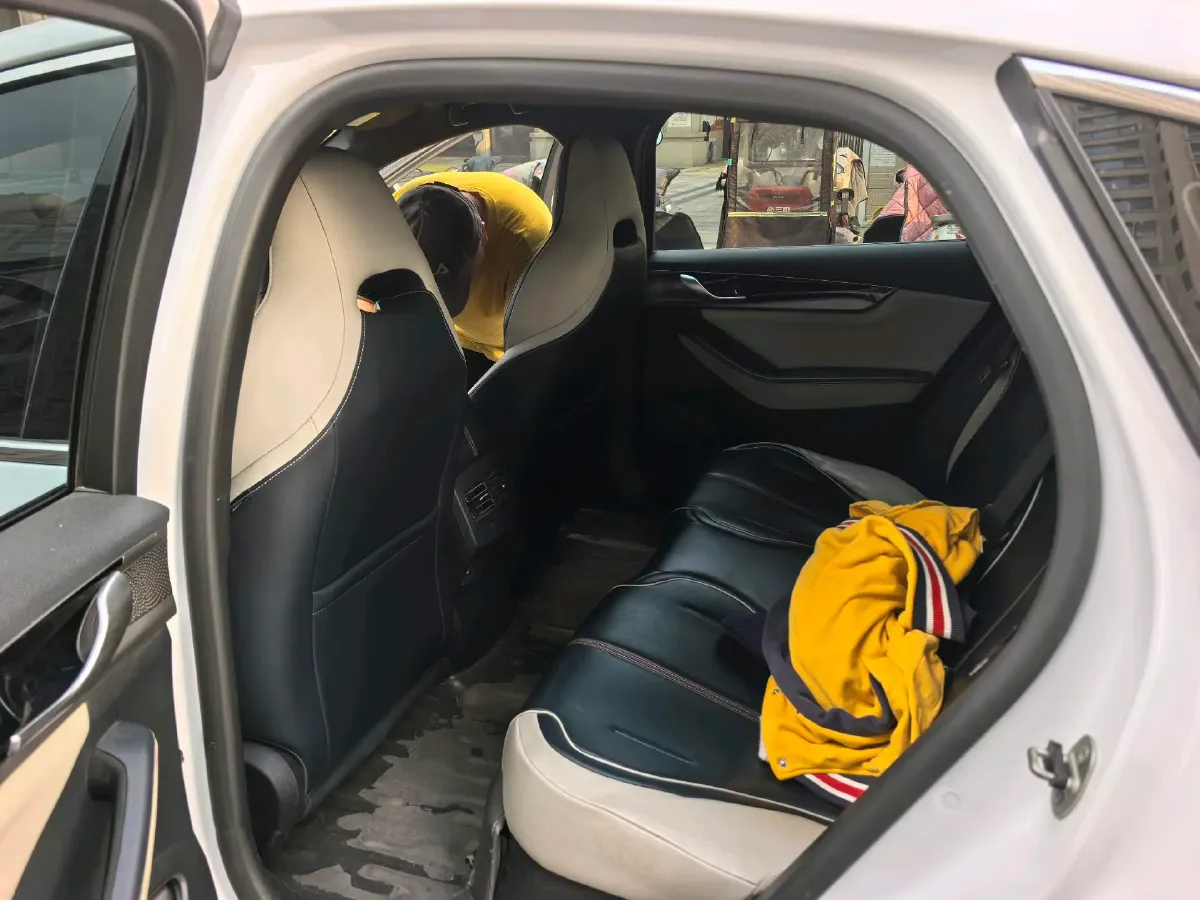 2021 Haval F7 1.5T 169HP L4 7DCT,autocango,china used car exporter,china ev exporter,chinese used car exporter,chinese used ev exporter