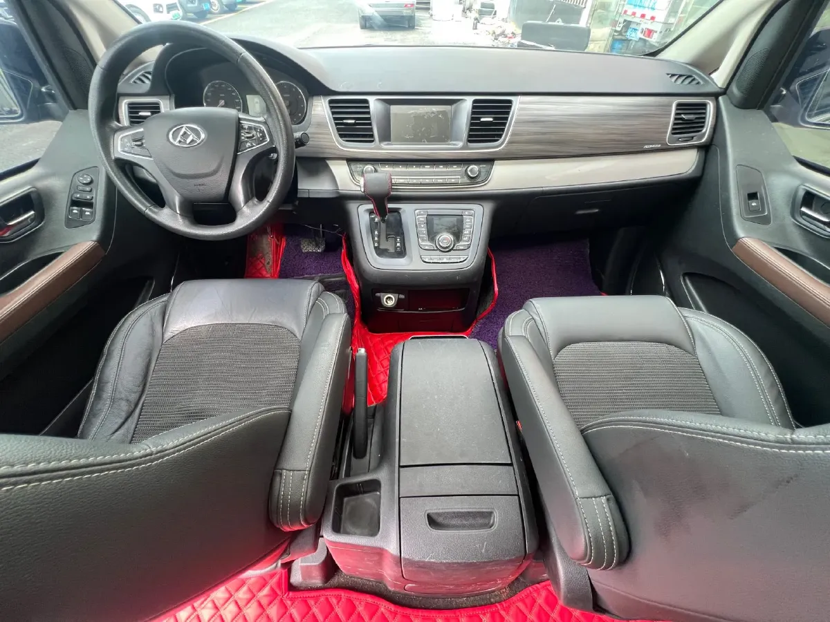 2018 MAXUS G10 2.0T 224HP L4 6AT,autocango,china used car exporter,china ev exporter,chinese used car exporter,chinese used ev exporter