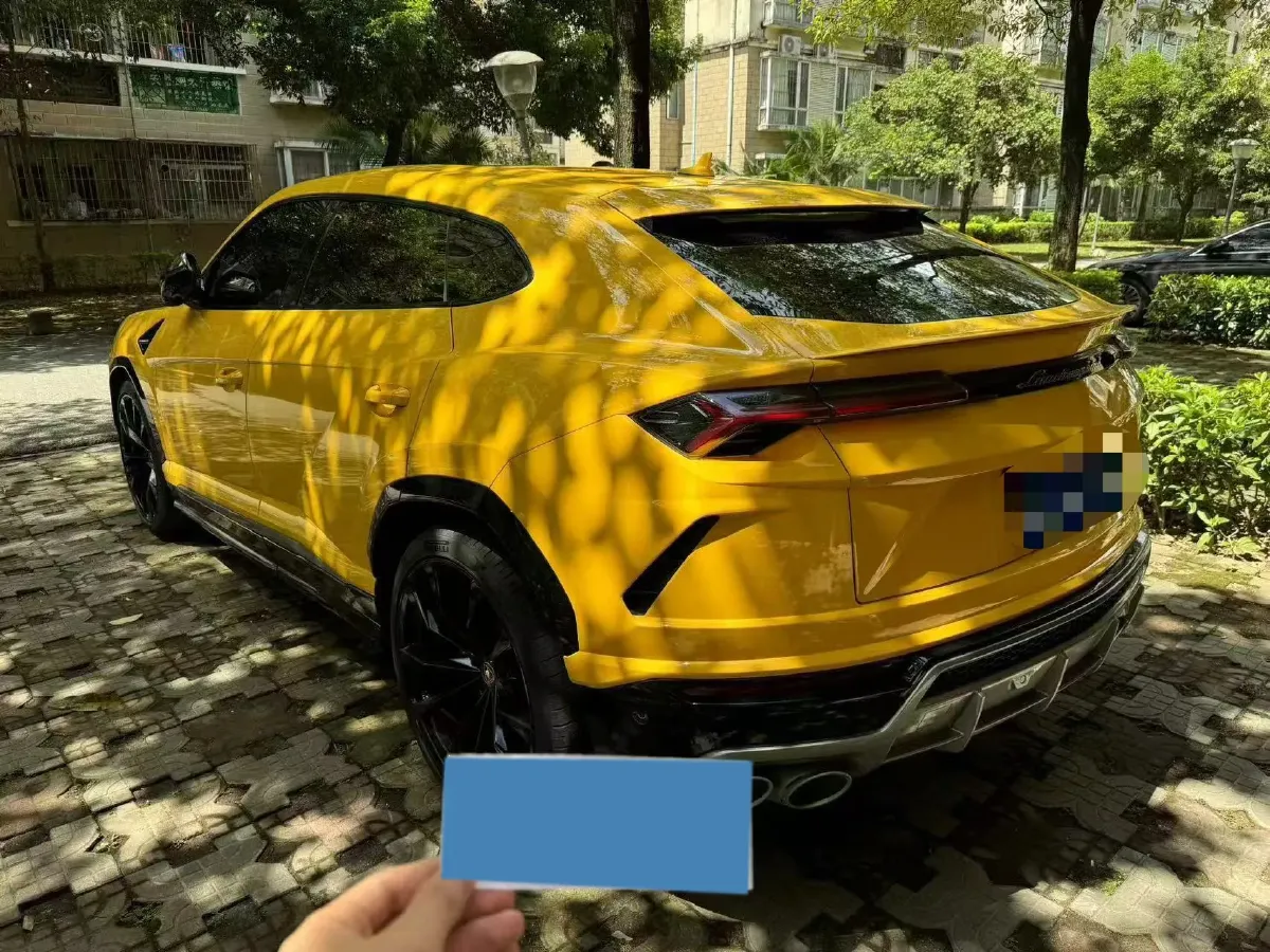 2021 Lamborghini Urus 4.0T 641HP V8 8AT,autocango,china used car exporter,china ev exporter,chinese used car exporter,chinese used ev exporter