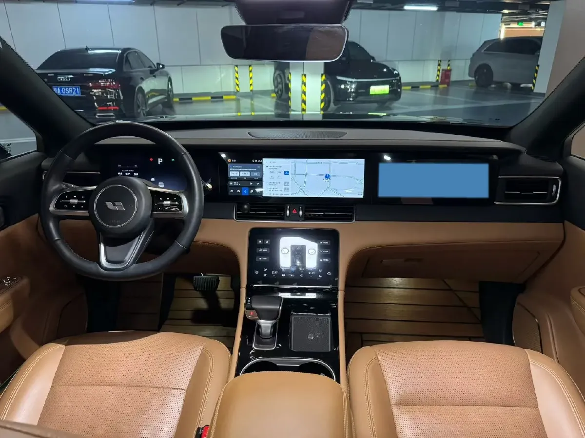 2021 Li ONE Range Extended 131HP REEV 40.5KWH,autocango,china used car exporter,china ev exporter,chinese used car exporter,chinese used ev exporter