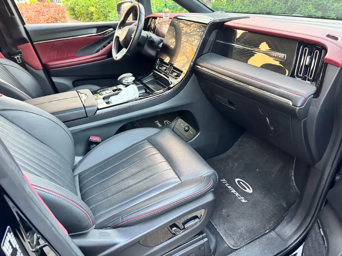 2024 GAC Trumpchi M8 2.0T 252HP L4 8AT,autocango,china used car exporter,china ev exporter,chinese used car exporter,chinese used ev exporter