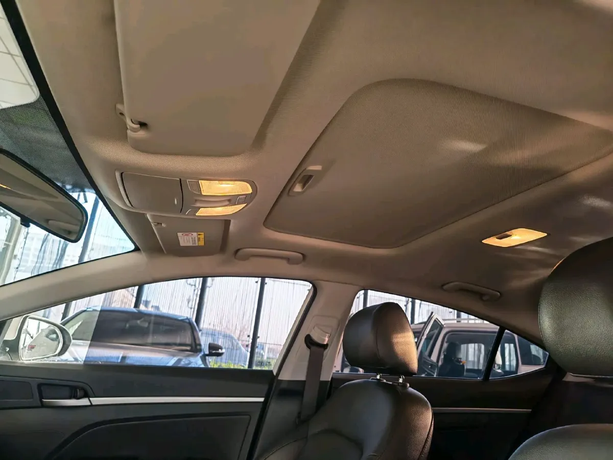 2020 Hyundai Elantra 1.5L 115HP L4 CVT,autocango,china used car exporter,china ev exporter,chinese used car exporter,chinese used ev exporter