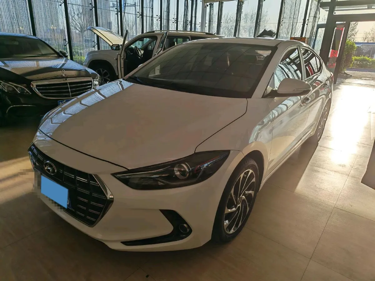 2020 Hyundai Elantra 1.5L 115HP L4 CVT,autocango,china used car exporter,china ev exporter,chinese used car exporter,chinese used ev exporter
