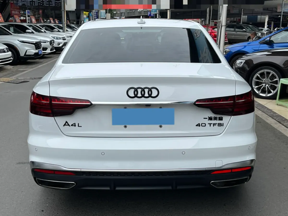 2020 Audi A4L 2.0T 190HP L4 7DCT,autocango,china used car exporter,china ev exporter,chinese used car exporter,chinese used ev exporter