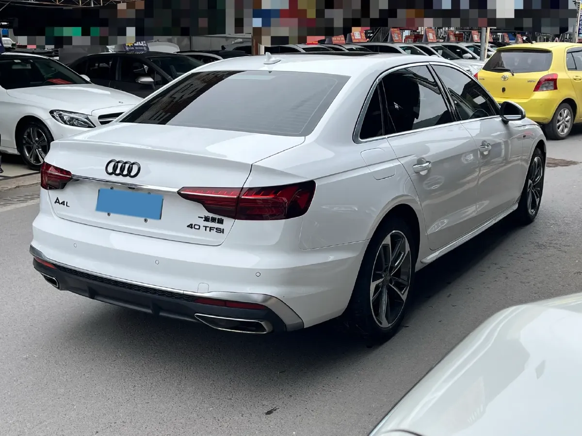 2020 Audi A4L 2.0T 190HP L4 7DCT,autocango,china used car exporter,china ev exporter,chinese used car exporter,chinese used ev exporter