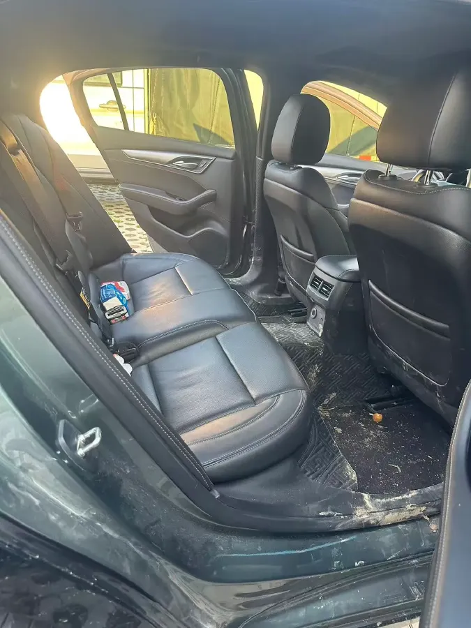 2023 Cadillac CT5 2.0T 237HP L4 10AT,autocango,china used car exporter,china ev exporter,chinese used car exporter,chinese used ev exporter