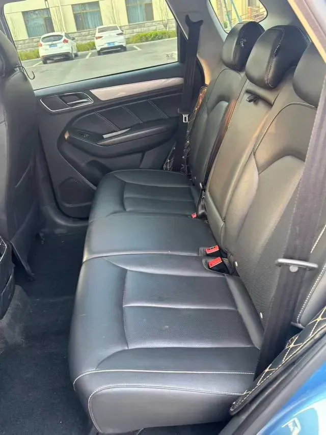 2017 Roewe RX5 1.5T 169HP L4 7DCT,autocango,china used car exporter,china ev exporter,chinese used car exporter,chinese used ev exporter