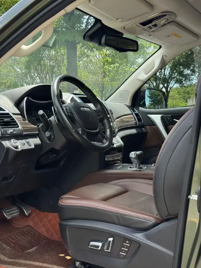 2017 Haval H9 2.0T 190HP L4 8AT,autocango,china used car exporter,china ev exporter,chinese used car exporter,chinese used ev exporter