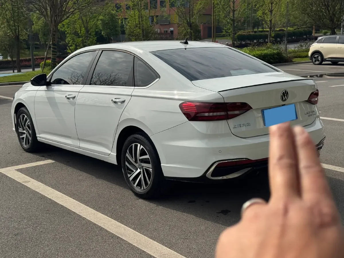 2024 Volkswagen Lavida 1.5T 160HP L4 7DCT,autocango,china used car exporter,china ev exporter,chinese used car exporter,chinese used ev exporter