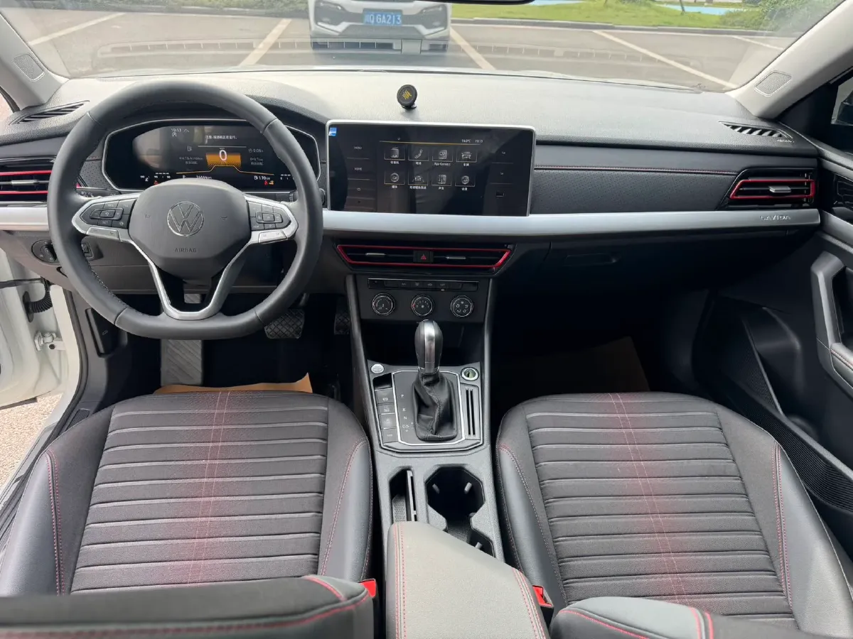 2024 Volkswagen Lavida 1.5T 160HP L4 7DCT,autocango,china used car exporter,china ev exporter,chinese used car exporter,chinese used ev exporter