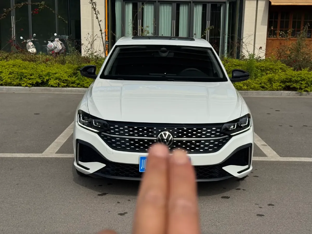 2024 Volkswagen Lavida 1.5T 160HP L4 7DCT,autocango,china used car exporter,china ev exporter,chinese used car exporter,chinese used ev exporter