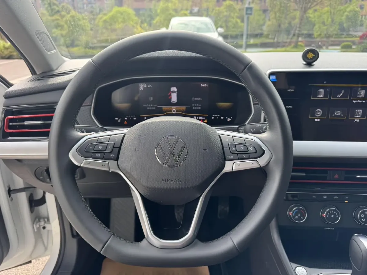 2024 Volkswagen Lavida 1.5T 160HP L4 7DCT,autocango,china used car exporter,china ev exporter,chinese used car exporter,chinese used ev exporter