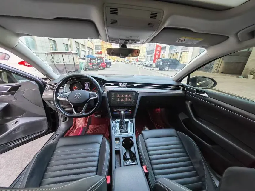 2020 Volkswagen Magotan 2.0T 186HP L4 7DCT,autocango,china used car exporter,china ev exporter,chinese used car exporter,chinese used ev exporter