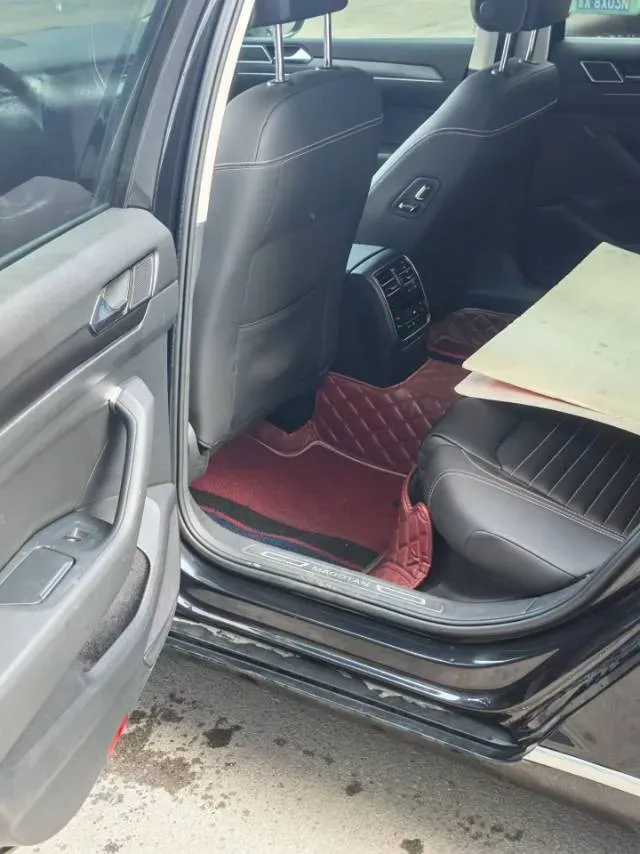 2020 Volkswagen Magotan 2.0T 186HP L4 7DCT,autocango,china used car exporter,china ev exporter,chinese used car exporter,chinese used ev exporter