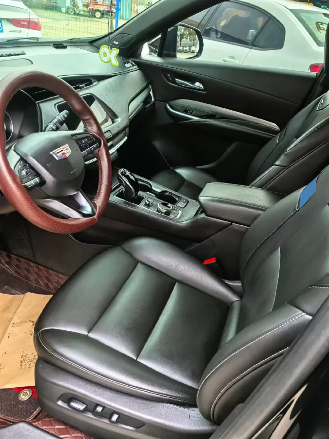 2021 Cadillac XT4 2.0T 237HP L4 9AT,autocango,china used car exporter,china ev exporter,chinese used car exporter,chinese used ev exporter