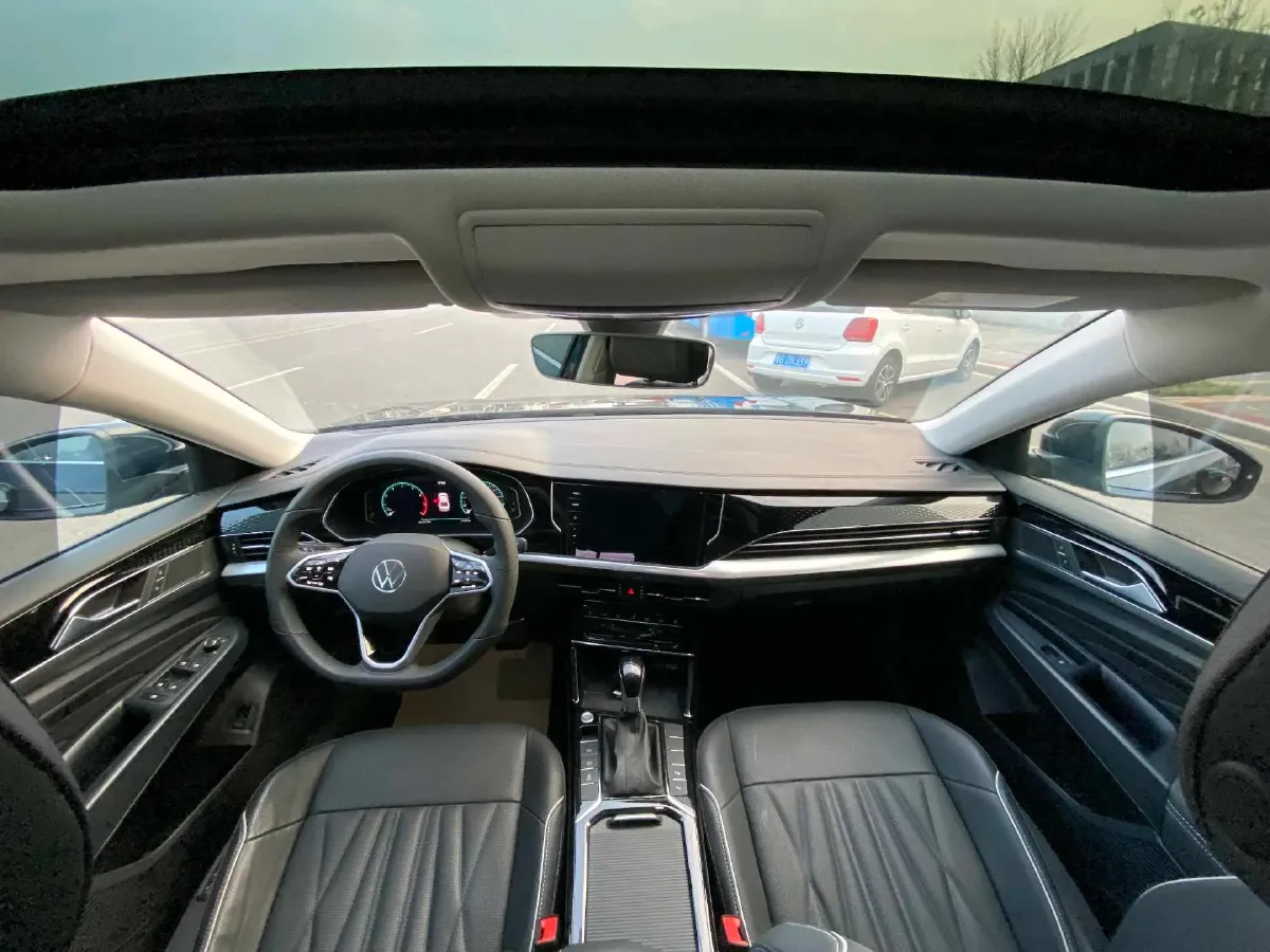 2022 Xpeng P7 BEV 60.2KWH,autocango,china used car exporter,china ev exporter,chinese used car exporter,chinese used ev exporter