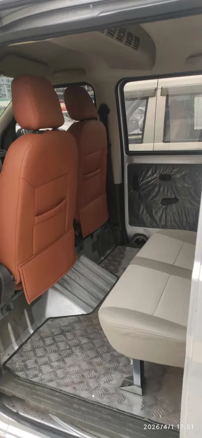 2021 WuLing RongGuang S 1.2L 76HP L4 5MT,autocango,china used car exporter,china ev exporter,chinese used car exporter,chinese used ev exporter