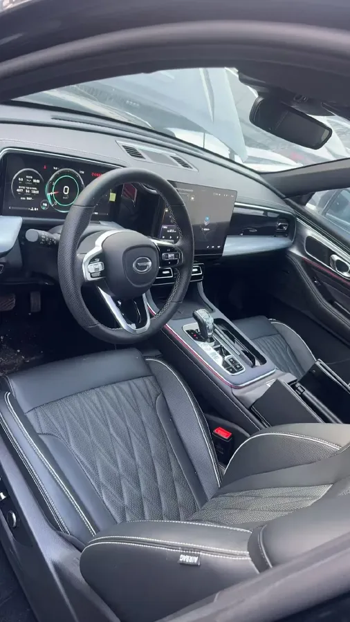 2022 GAC Trumpchi GS8 2.0T 252HP L4 8AT,autocango,china used car exporter,china ev exporter,chinese used car exporter,chinese used ev exporter