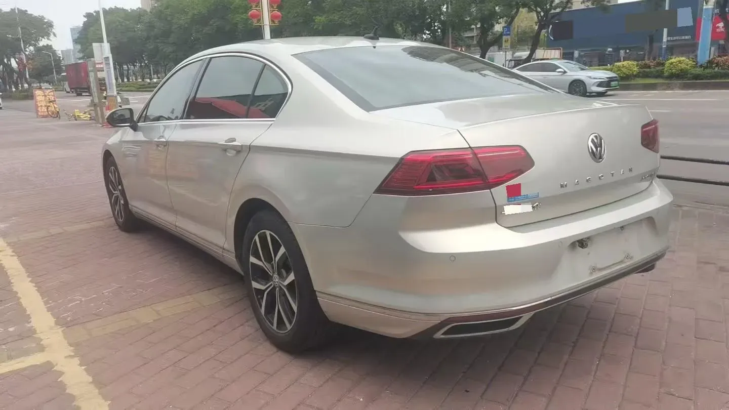 2020 Volkswagen Magotan 2.0T 186HP L4 7DCT,autocango,china used car exporter,china ev exporter,chinese used car exporter,chinese used ev exporter