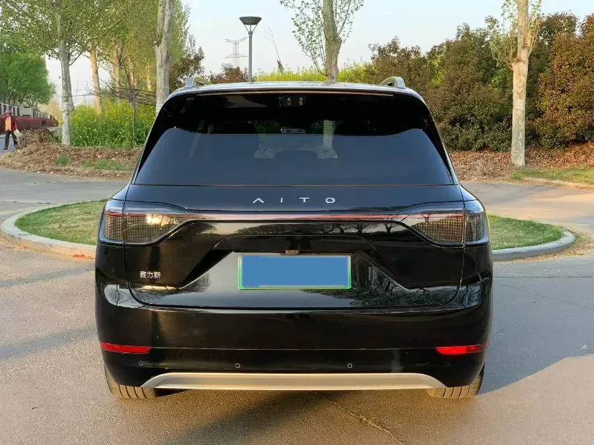 2025 AITO AITO M9 REEV 160HP REEV 52KWH,autocango,china used car exporter,china ev exporter,chinese used car exporter,chinese used ev exporter