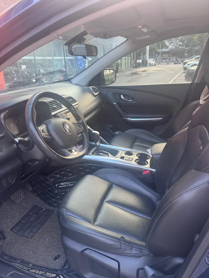 2017 Renault Kadjar 2.0L 150HP L4 CVT,autocango,china used car exporter,china ev exporter,chinese used car exporter,chinese used ev exporter