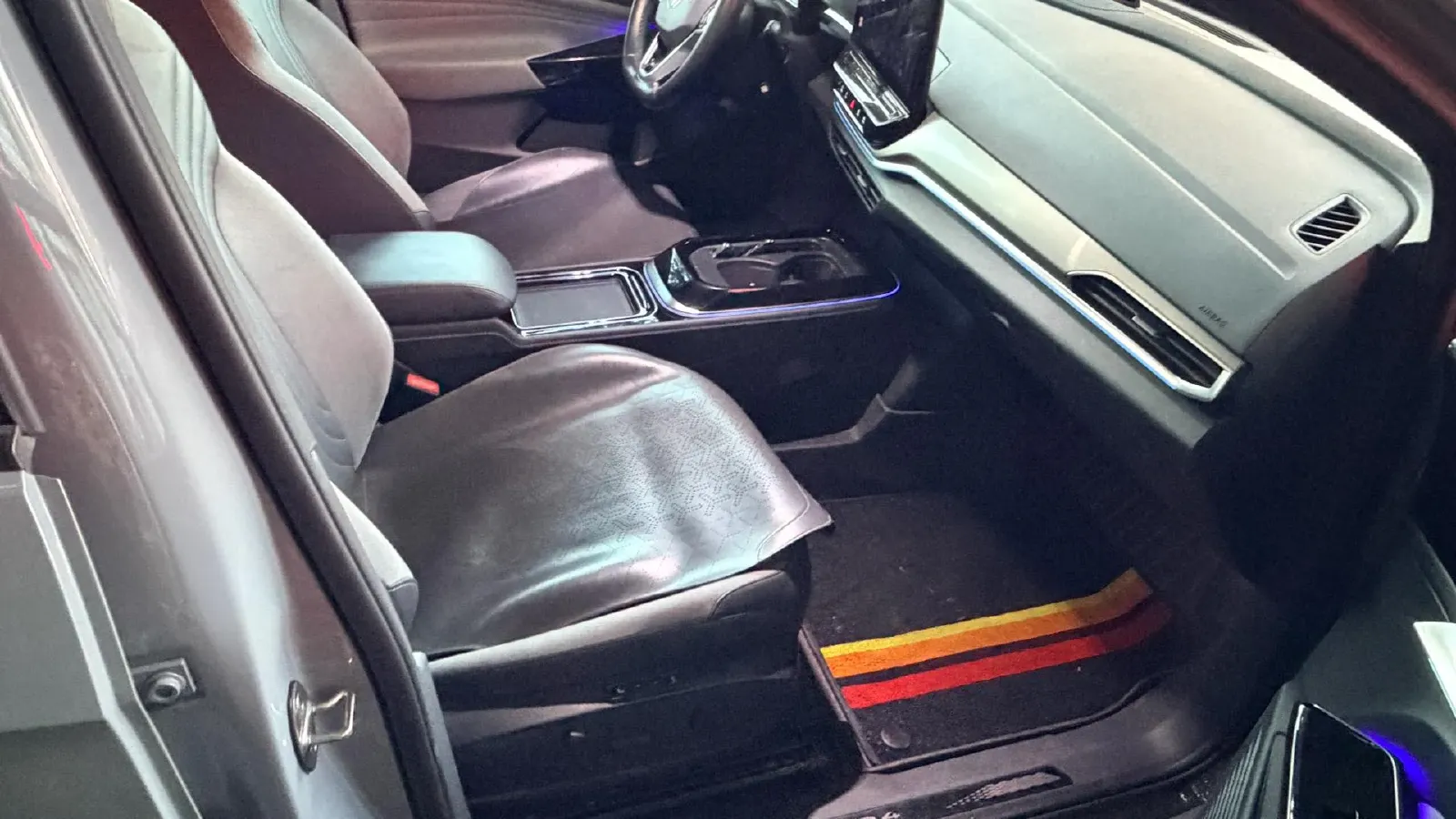 2021 Xpeng P5 BEV 71.4KWH,autocango,china used car exporter,china ev exporter,chinese used car exporter,chinese used ev exporter